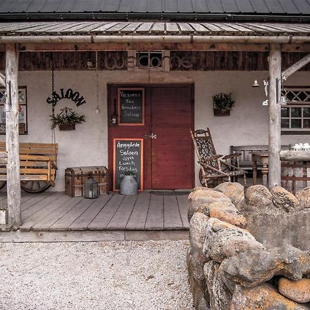 Änggårde B&B Huse Exteriör bild