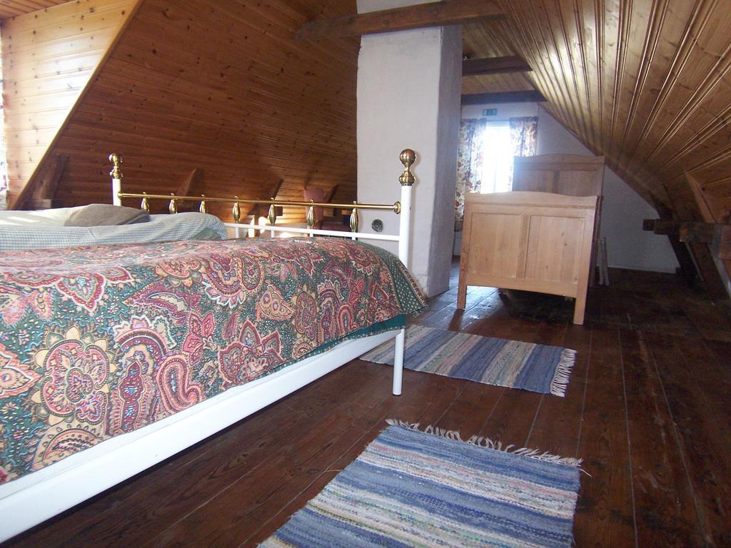 Änggårde B&B Huse Exteriör bild